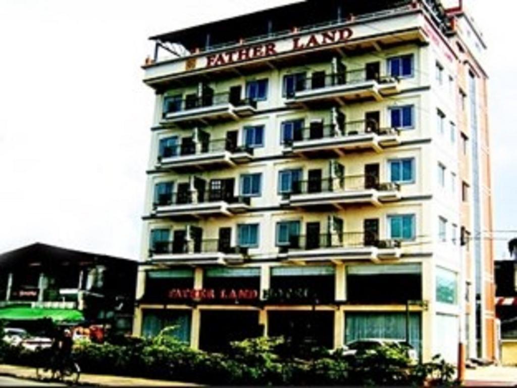 Royal Boss Hotel Rangoon Buitenkant foto